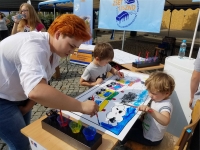 Zdjęcie: Piknik organizacji pozarządowych na leszczyńskim rynku