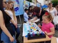 Zdjęcie: Piknik organizacji pozarządowych na leszczyńskim rynku