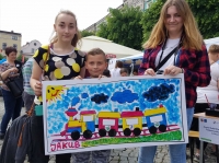 Zdjęcie: Piknik organizacji pozarządowych na leszczyńskim rynku