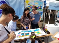 Zdjęcie: Piknik organizacji pozarządowych na leszczyńskim rynku