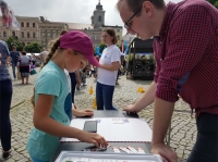 Zdjęcie: Piknik organizacji pozarządowych na leszczyńskim rynku