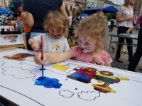 Zdjęcie: Piknik organizacji pozarządowych na leszczyńskim rynku