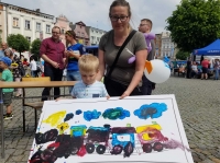 Zdjęcie: Piknik organizacji pozarządowych na leszczyńskim rynku